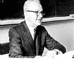 C. Bruner Smith
Principal of Upper School
College Guidance Director
Senior English