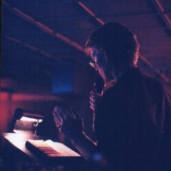 Jim Carroll at Y-Not II, Milwaukee, WI 5/7/1999 - Photo by Doug Krimmer