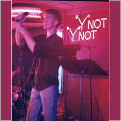 Jim Carroll at Y-Not II, Milwaukee, WI 5/7/1999 - Photo by Doug Krimmer